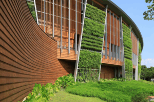 Қазақ дизайнерлері экологиялық материалдардан жаңа сән трендін ұсынды